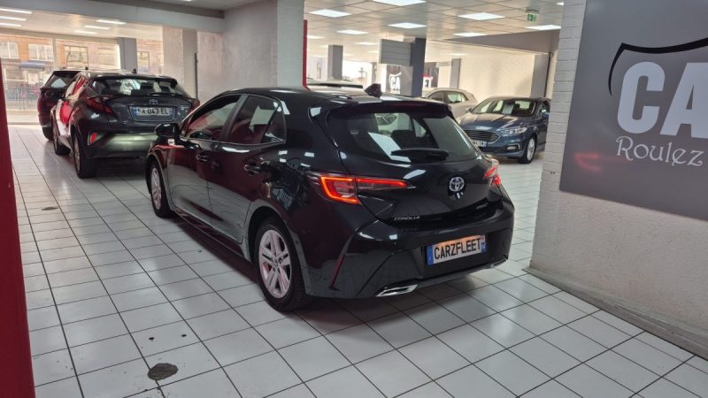 TOYOTA COROLLA BERLINE HYBRIDE 184cv DYNAMIC BUSINESS/1 ERE MAIN/TVA RECUPERABLE