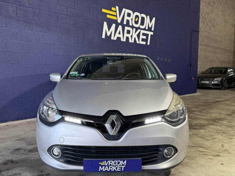 RENAULT CLIO IV 1.0  TCE 90CH -  ZEN - SUIVI FACTURES FULL RENAULT - GPS - 135000KM 