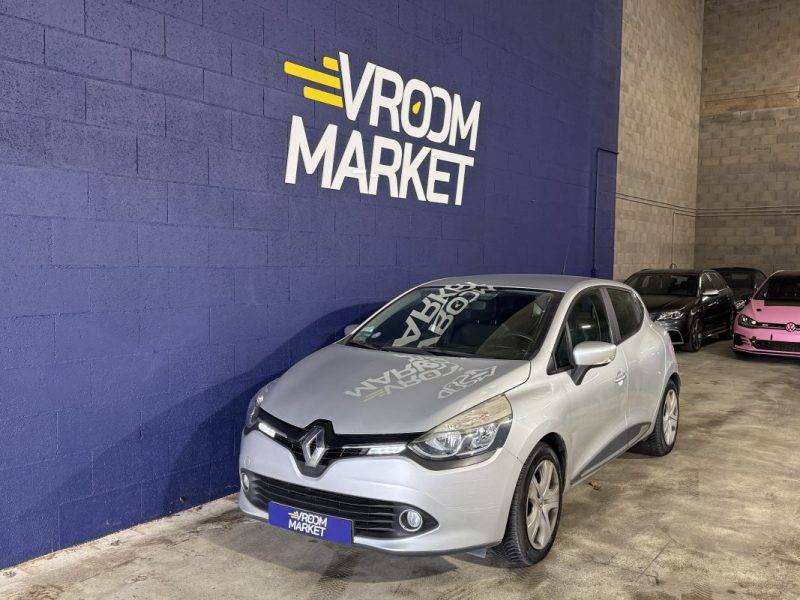 RENAULT CLIO IV 1.0  TCE 90CH -  ZEN - SUIVI FACTURES FULL RENAULT - GPS - 135000KM 