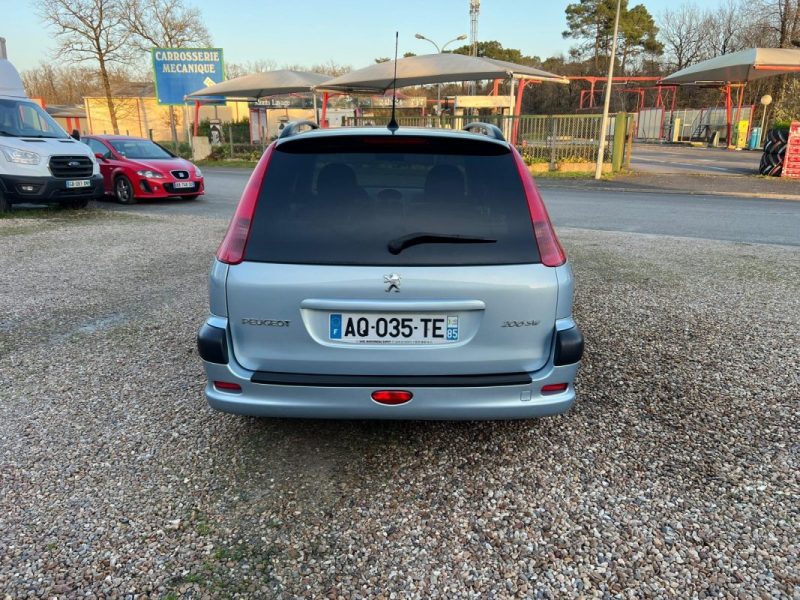 PEUGEOT 206 SW 1.4 i 75 ch X-Line