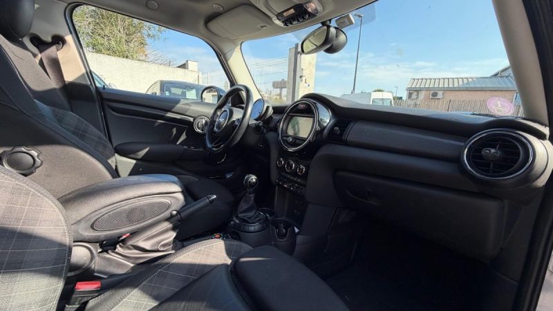 MINI MINI III COOPER 136CH RED HOT CHILI 2017