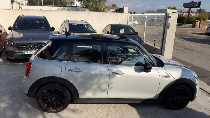 MINI MINI III COOPER 136CH RED HOT CHILI 2017