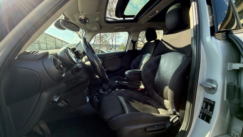 MINI MINI III COOPER 136CH RED HOT CHILI 2017