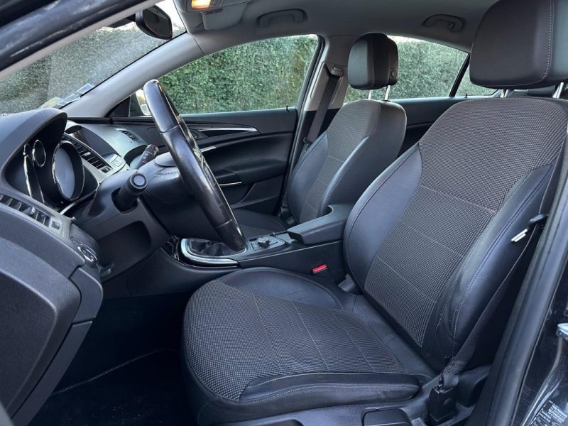 OPEL INSIGNIA 2.0 CDTI 130 EDITION 2012