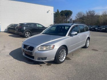 VOLVO V50 2.0 D 136CH MOMENTUM 101MKM