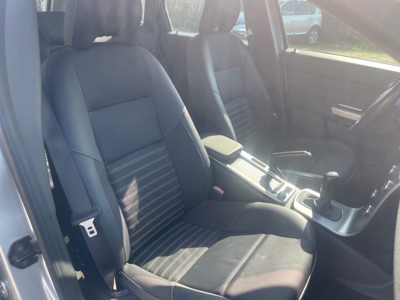 VOLVO V50 2.0 D 136CH MOMENTUM 101MKM