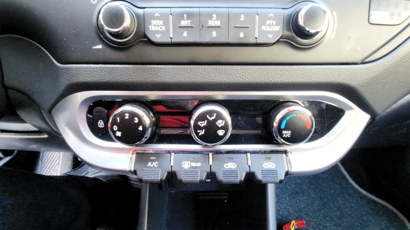 KIA RIO 1.2 ATTRACT 2014