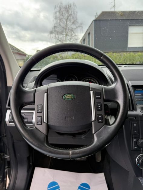 LAND ROVER FREELANDER 2 HSE TD4 2.2l 152CV BVA