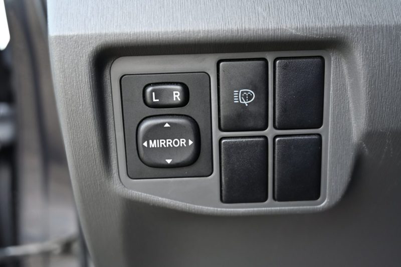 TOYOTA PRIUS III 136CV LOUNGE 2010