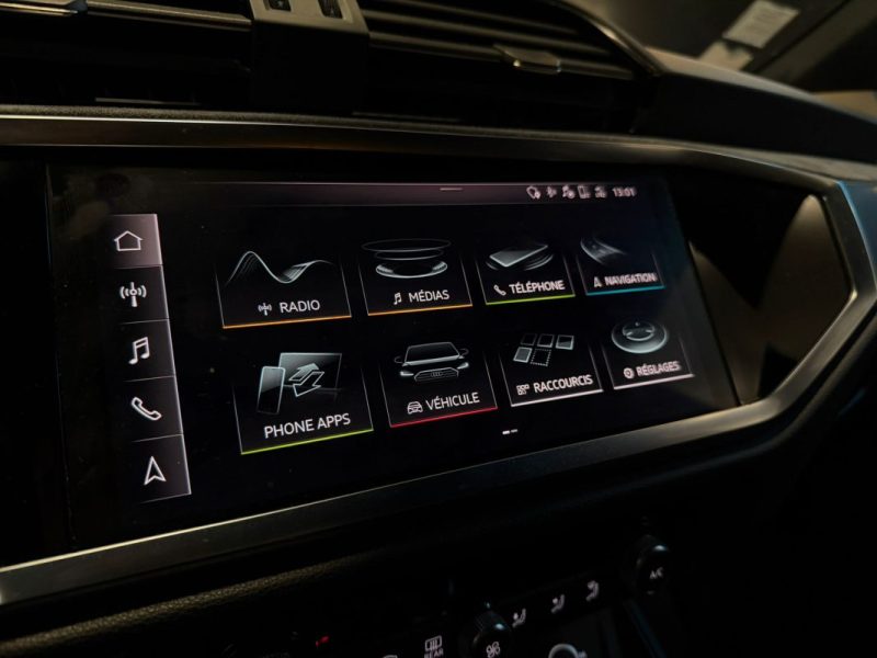 AUDI Q3 Sportback 35 TDI 150 ch S line  S TRONIC 7 / TOIT OUVRANT + KEYLESS + CARPLAY /