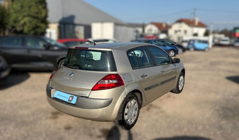 RENAULT MEGANE II 1.6 16V 2006