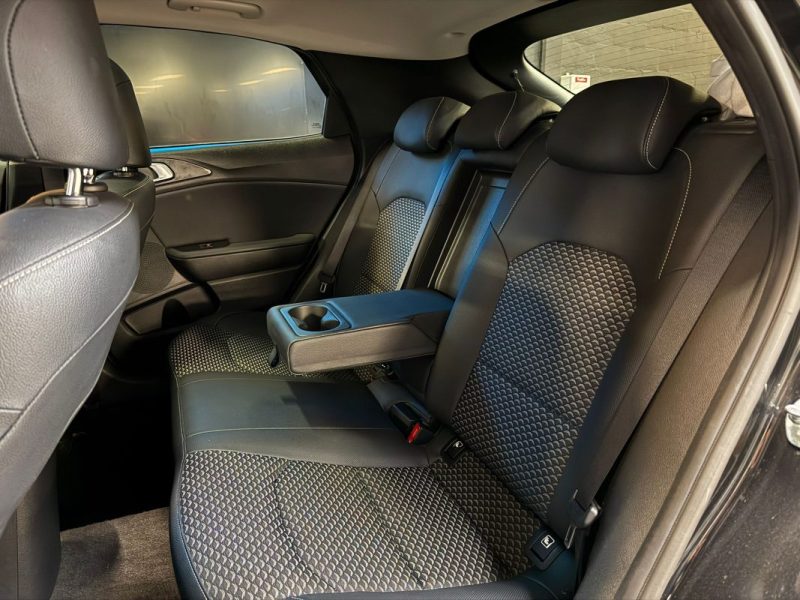 KIA XCEED 1.6 CRDI  ACTIVE 136 ch DCT7 / TOIT OUVRANT + CAMERA + KEYLESS /