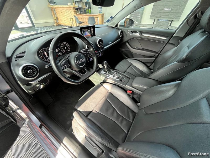 AUDI A3 1.4 TFSI 150CV BVA DESIGN LUXE TOIT OUVRANT / CAMERA / COCKPITE/ GARANTIE 12 MOIS OU 60 2017