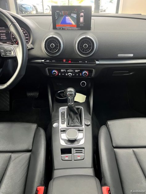 AUDI A3 1.4 TFSI 150CV BVA DESIGN LUXE TOIT OUVRANT / CAMERA / COCKPITE/ GARANTIE 12 MOIS OU 60 2017