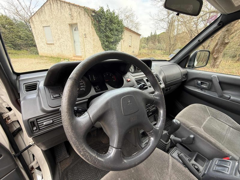 MITSUBISHI PAJERO  2.5 TD 115 MONTERO  2005