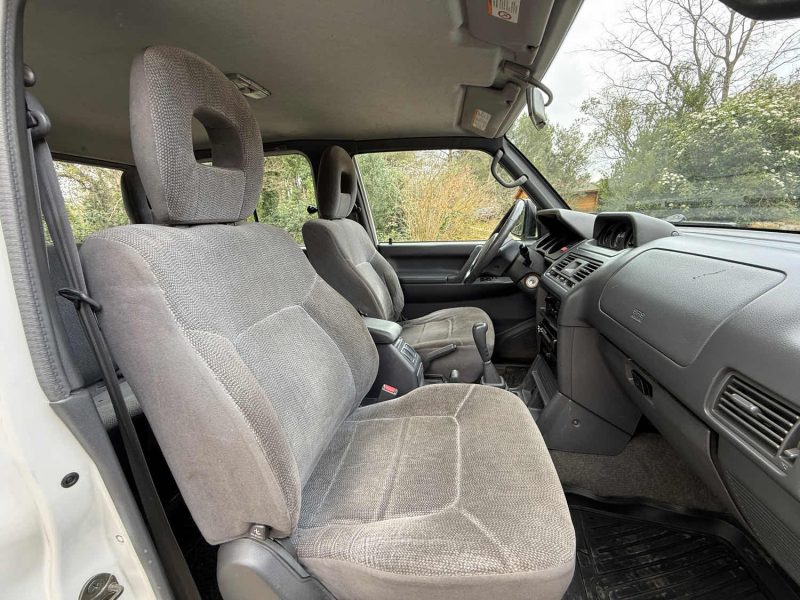 MITSUBISHI PAJERO  2.5 TD 115 MONTERO  2005