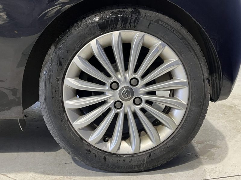 OPEL ADAM 1.4 TWINPORT 87CH GLAM TOIT PANORAMIQUE