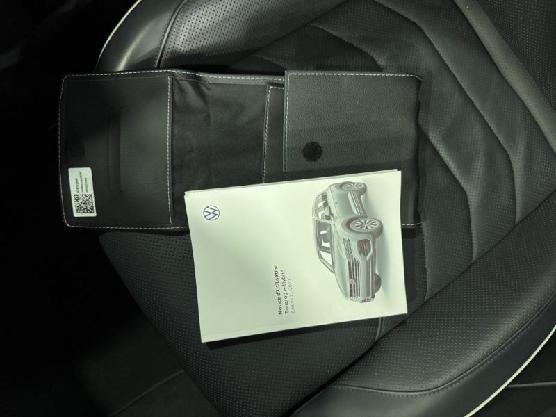 VOLKSWAGEN TOUAREG 3 3.0 TSI EHYBRID 381CH ATMOSPHÈRE 4MOTION BVA8 2021 TTC