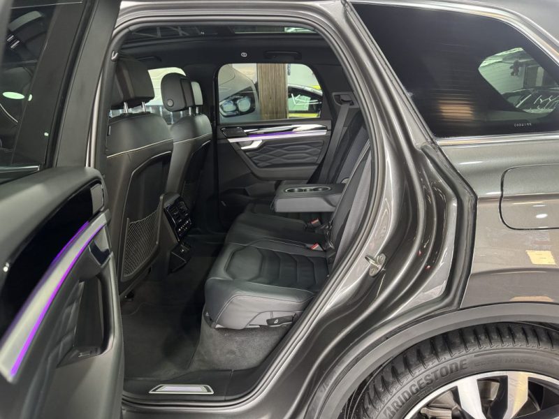 VOLKSWAGEN TOUAREG 3 3.0 TSI EHYBRID 381CH ATMOSPHÈRE 4MOTION BVA8 2021 TTC