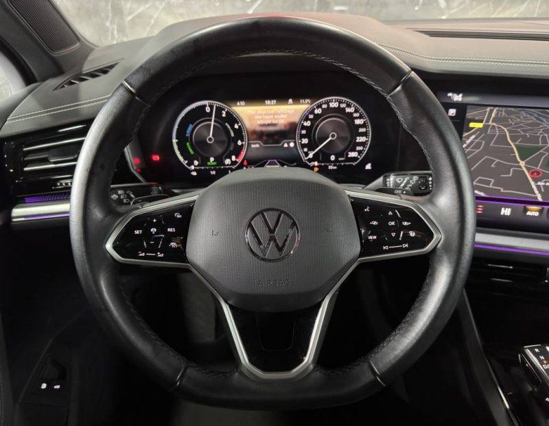 VOLKSWAGEN TOUAREG 3 3.0 TSI EHYBRID 381CH ATMOSPHÈRE 4MOTION BVA8 2021 TTC