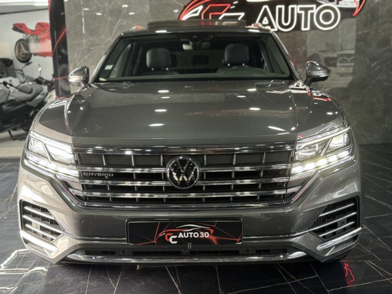 VOLKSWAGEN TOUAREG 3 3.0 TSI EHYBRID 381CH ATMOSPHÈRE 4MOTION BVA8 2021 TTC