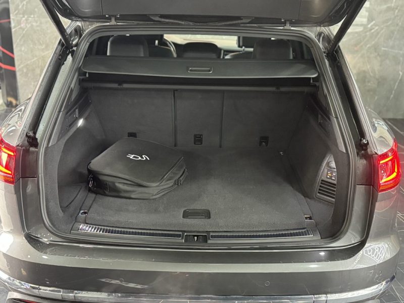 VOLKSWAGEN TOUAREG 3 3.0 TSI EHYBRID 381CH ATMOSPHÈRE 4MOTION BVA8 2021 TTC