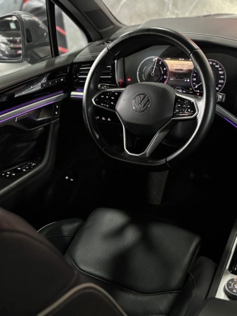 VOLKSWAGEN TOUAREG 3 3.0 TSI EHYBRID 381CH ATMOSPHÈRE 4MOTION BVA8 2021 TTC