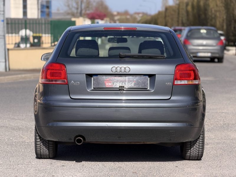 AUDI A3 1,6L 102 CV /  BVA / CLIM / Paiement 4 à 10 fois possible