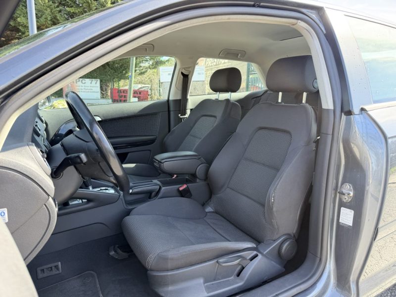 AUDI A3 1,6L 102 CV /  BVA / CLIM / Paiement 4 à 10 fois possible