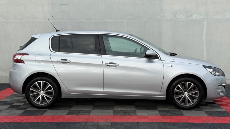 PEUGEOT 308 II 1.2 E THP  110CH STYLE S&S 5P 2015 54 000 KM 