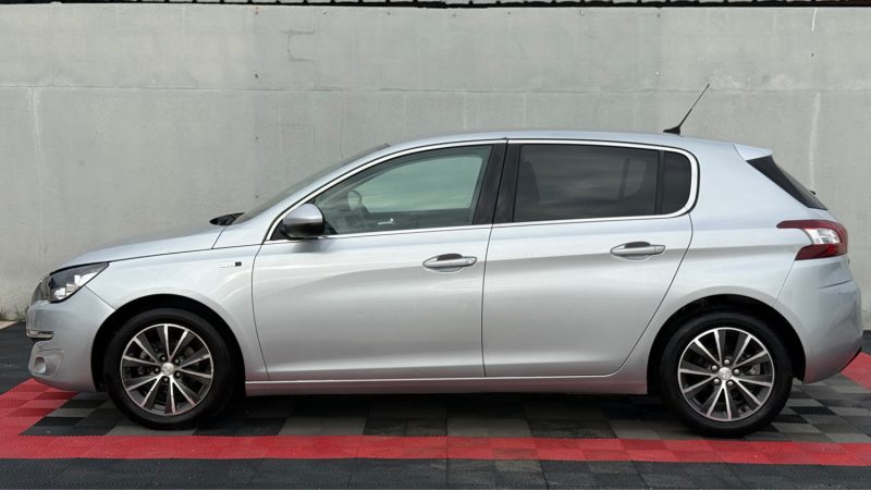 PEUGEOT 308 II 1.2 E THP  110CH STYLE S&S 5P 2015 54 000 KM 