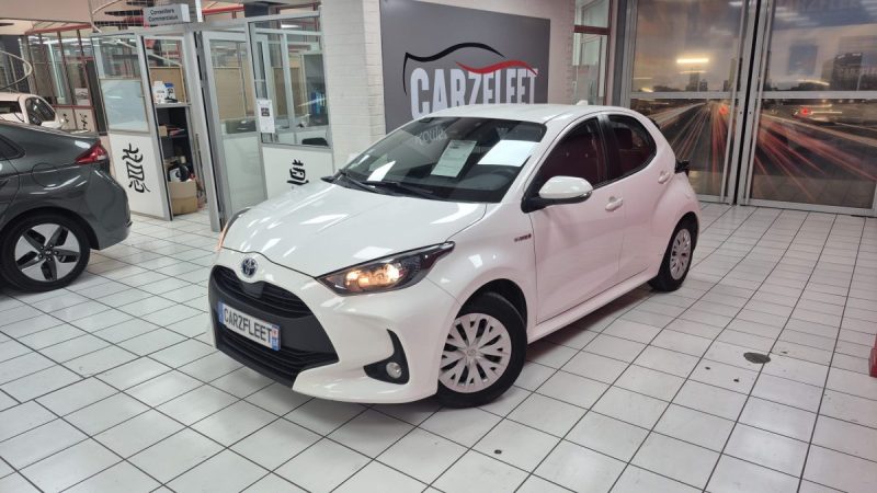 TOYOTA YARIS 4 BERLINE HYBRIDE 116cv FRANCE BUSINESS/1 ERE MAIN