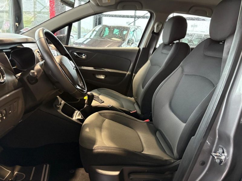🔹 Renault Captur – Finition Business 🔹 0.9 TCe – 90 chevaux 🔹 Boîte manuelle -  Garantie  