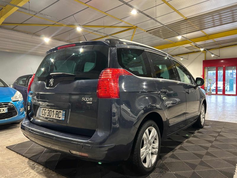 PEUGEOT 5008 1.6 HDI 110CH BMP6 
