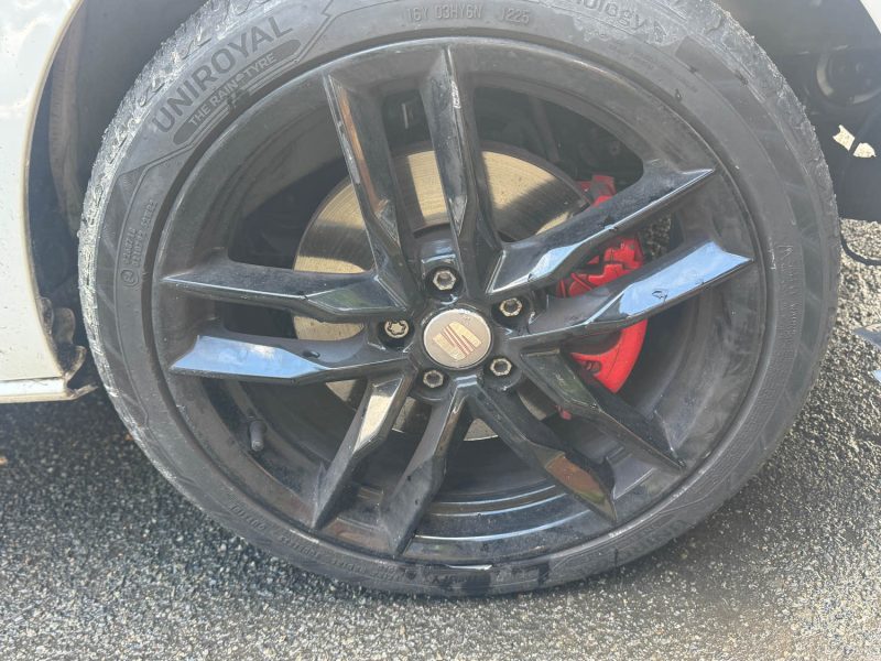 SEAT IBIZA IV SC 2.0 TDI 143 FR 2012