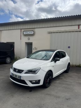 SEAT IBIZA IV SC 2.0 TDI 143 FR 2012