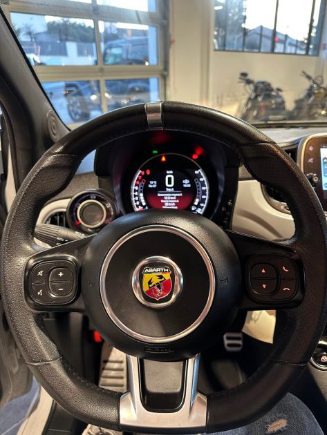 FIAT 500 ABARTH 1.4 TURBO T-JET 145CH 595 GRIS CRAIE TOIT PANO