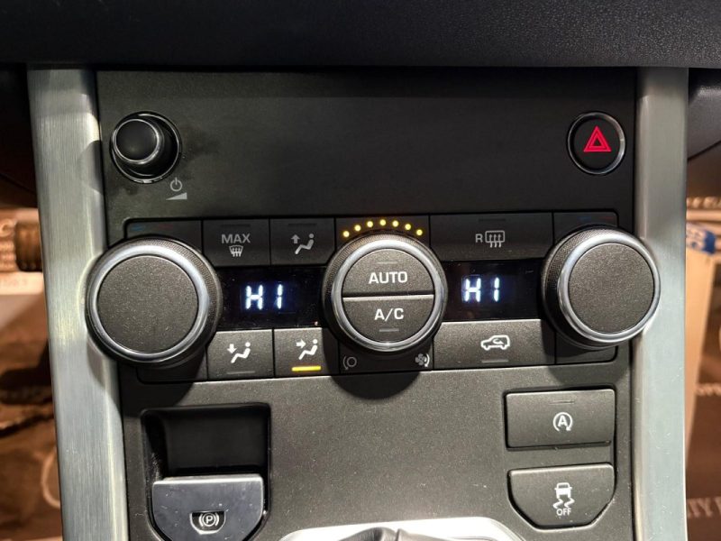 🔹 Land Rover range Rover Evoque Pure 2.0 150 Ch🌞 Toit panoramique 📷 Caméra de recul🛡️Garantie