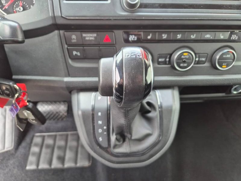 VOLKSWAGEN CARAVELLE  2.0 TDI 150 2017
