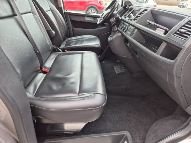 VOLKSWAGEN CARAVELLE  2.0 TDI 150 2017