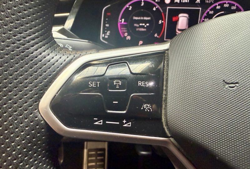 VOLKSWAGEN ARTEON 2.0 TDI 150CH R-LINE DSG7 TOIT OUVRANT