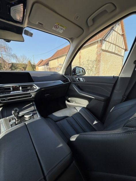 BMW X5 xDrive 45e 394ch BVA8 xLine / HYBRIDE RECHARGEABLE / VOLANT CHAUFFANT / AFFICHAGE TÊTE HAUTE 