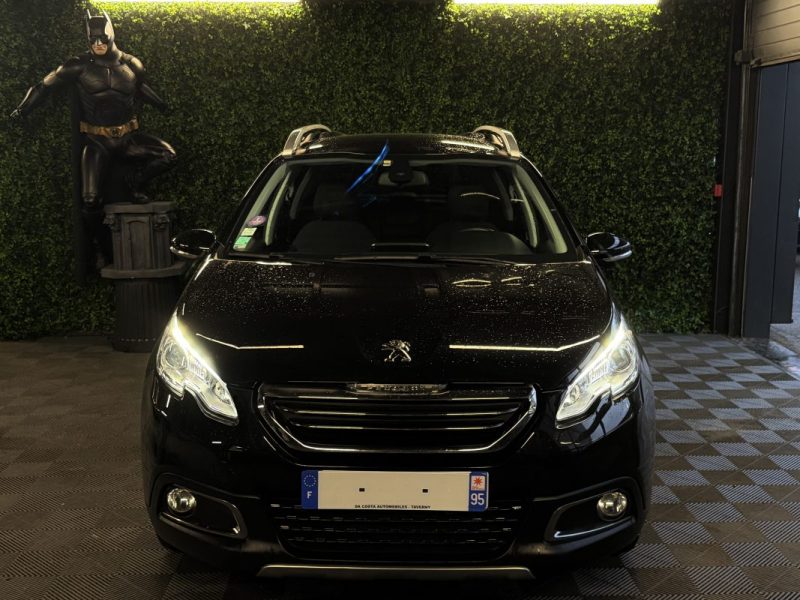 PEUGEOT 2008 URBAN CROSS 1.2 130 Cv 1ERE MAIN / 40 300 Kms CRIT AIR 1 - GARANTIE 1 AN
