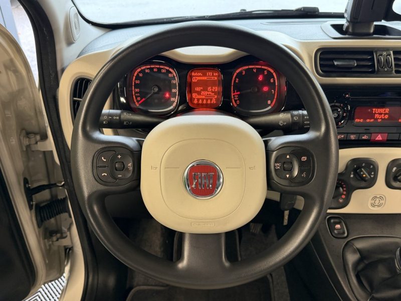 FIAT PANDA III 1.2 69 Cv 5 PORTES / CLIMATISATION BLUETOOTH 26 900 kms CRIT AIR 1 - GARANTIE 1 AN