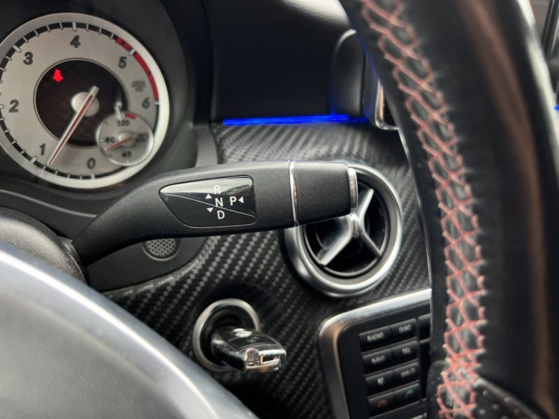 MERCEDES CLASSE A III 200 FASCINATION / AMG 1.8 CDI 136 Cv BVA7 / TOIT OUVRANT - GARANTIE 1 AN