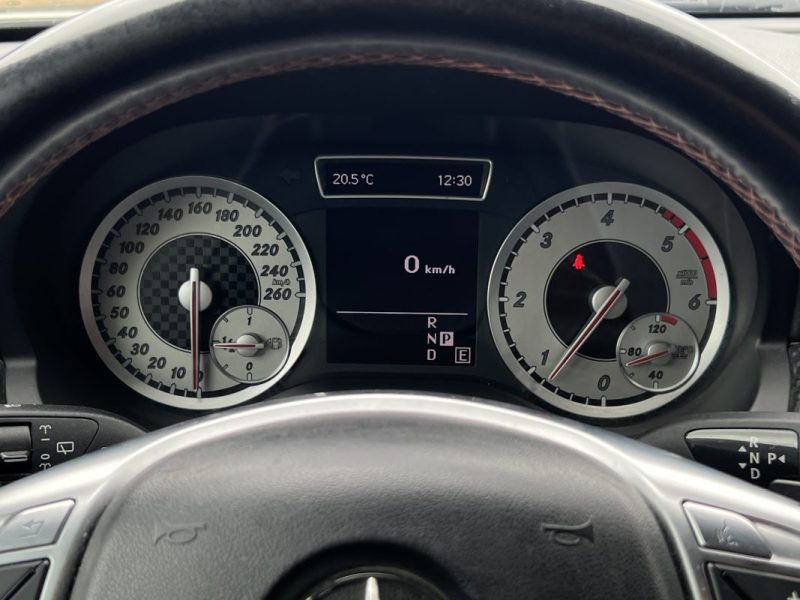 MERCEDES CLASSE A III 200 FASCINATION / AMG 1.8 CDI 136 Cv BVA7 / TOIT OUVRANT - GARANTIE 1 AN