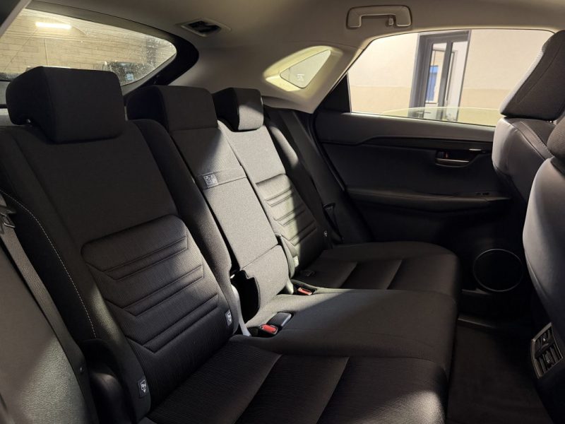 LEXUS NX 300H 2.5 VVT 155cv E-CVT Automatique - Suivi LEXUS  