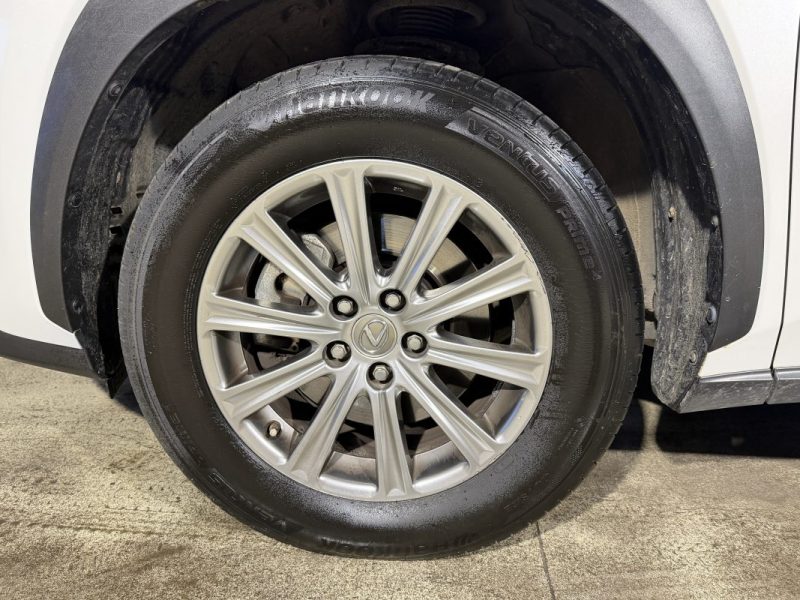 LEXUS NX 300H 2.5 VVT 155cv E-CVT Automatique - Suivi LEXUS  