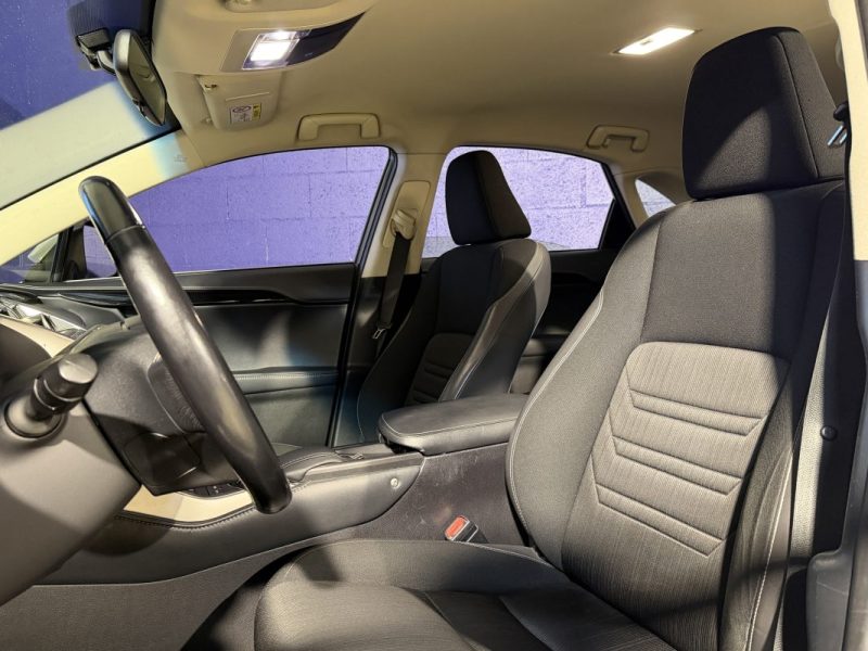 LEXUS NX 300H 2.5 VVT 155cv E-CVT Automatique - Suivi LEXUS  