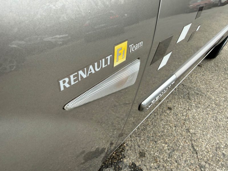 RENAULT MEGANE RS 2.0T 16V 230 F1 TEAM R26 NUMEROTEE 41MKM